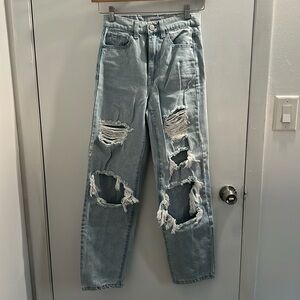 Baggy Ripped Jeans